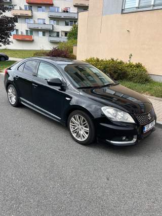 Suzuki Kizashi – 172 021 km