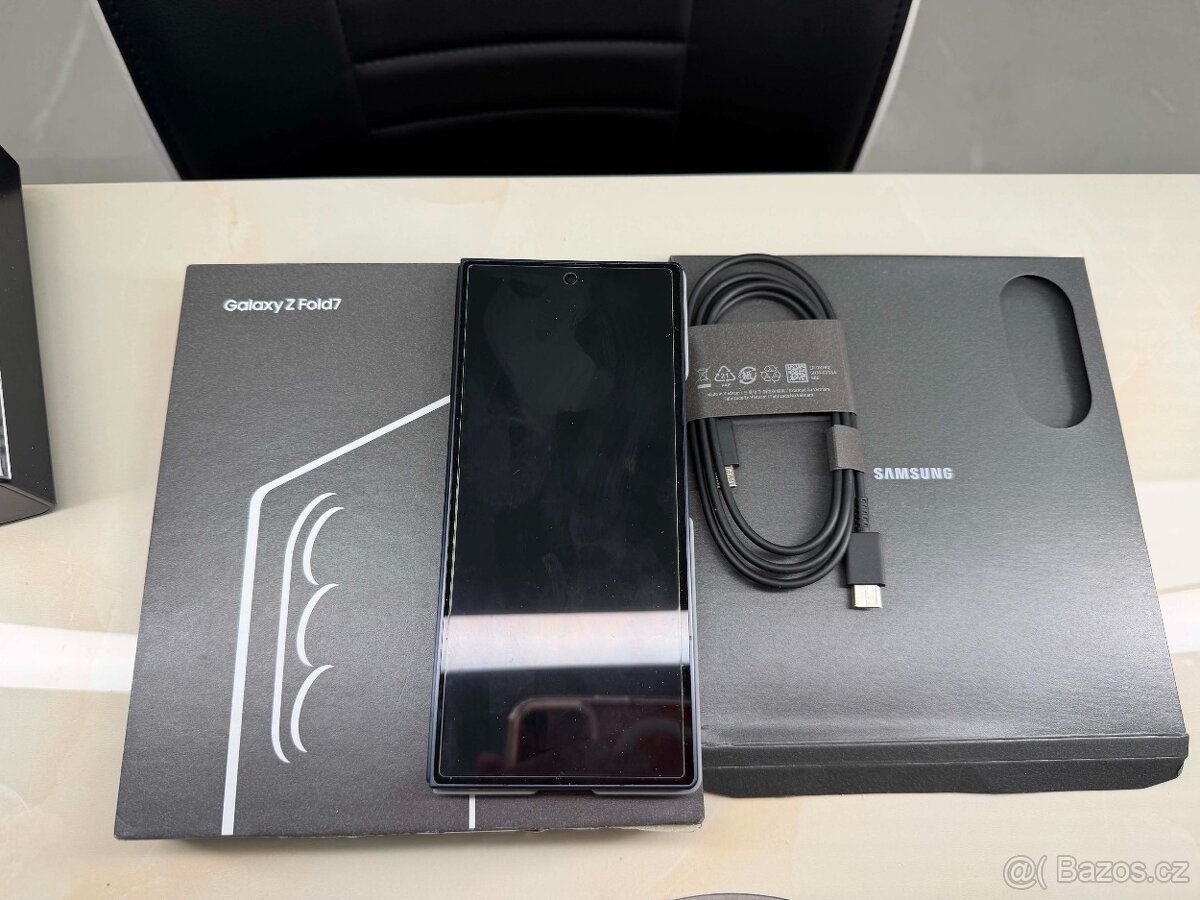 Samsung Galaxy Z Fold 7 (256GB) – Stav 99.9%