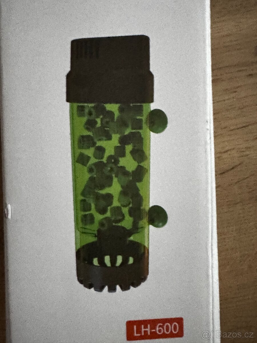 Akvarijní filter