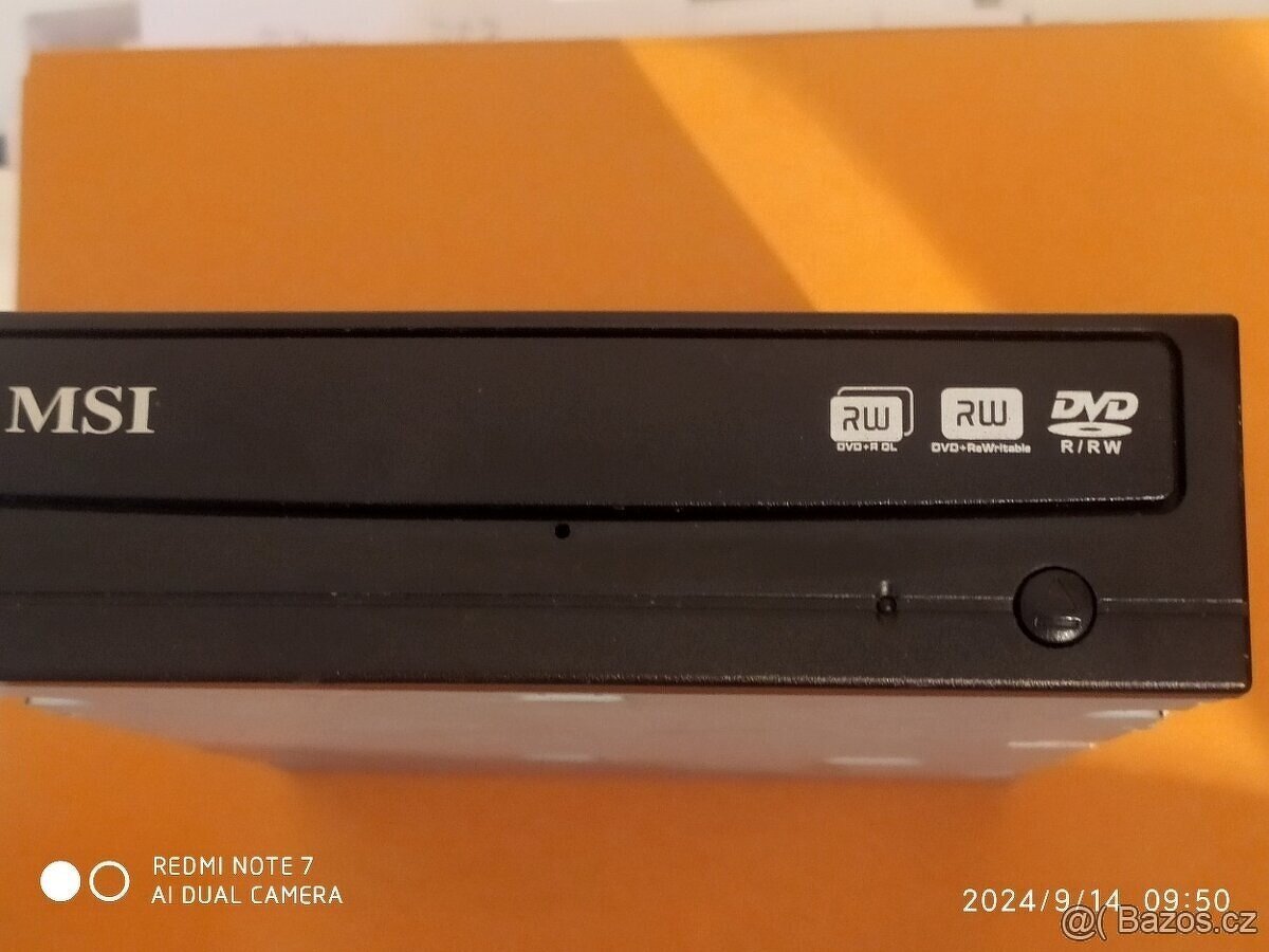 DVD mechanika
