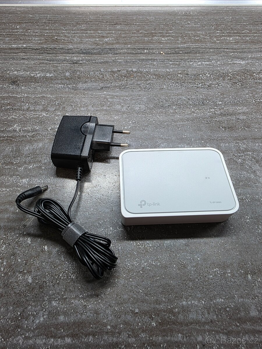 TP-Link TL-SF1005D 5portový síťový switch