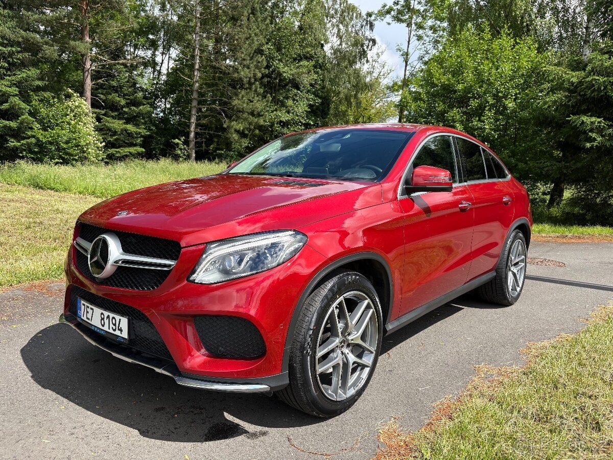 Mercedes Benz 350d 4matic 1.maj CZ TaZ 360kamera
