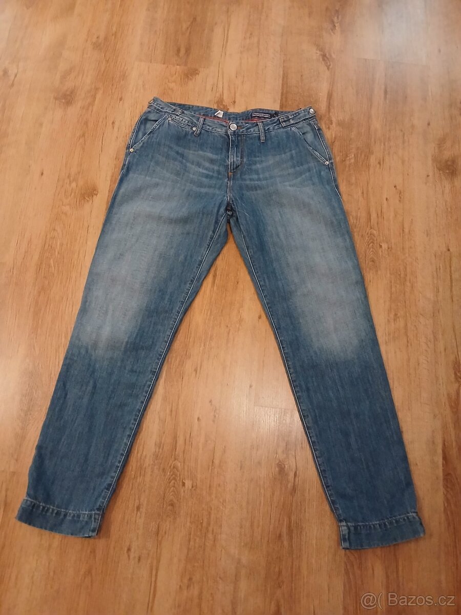Džíny Tommy Hilfiger vel. 29