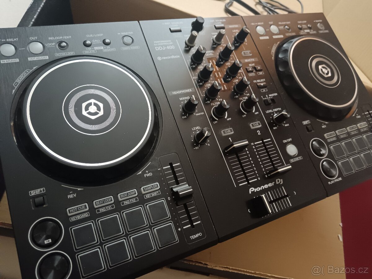 Pioneer DDJ-400 (MIXPULT)