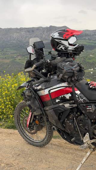 Yamaha teneré 700 world raid