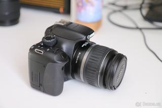Fotoaparát Canon EOS 550d + objektiv EF-S 18-55mm