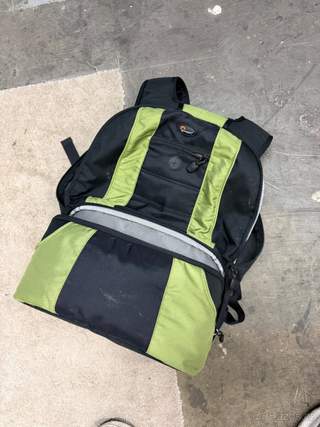 Fotobatoh Lowepro CompuDaypack