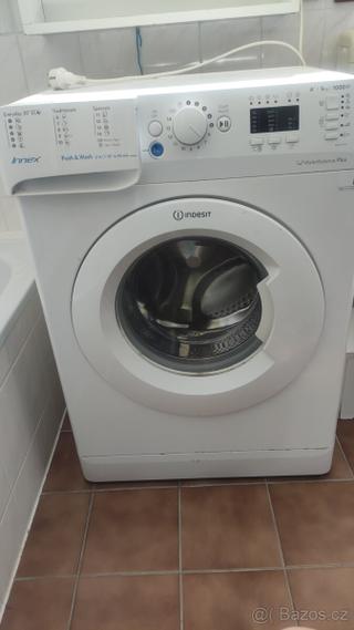 Pračka Indesit