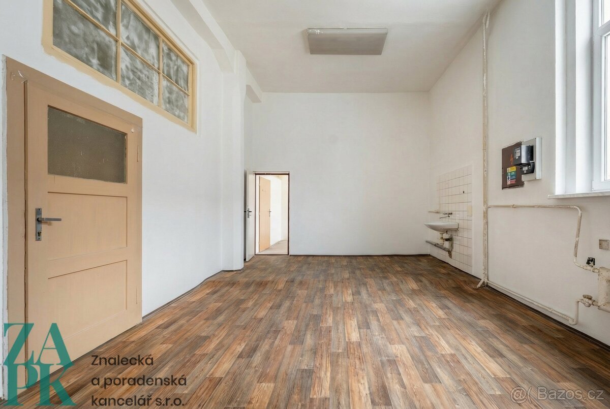 Pronájem kancelář, 95 m2, Cheb, ev.č. 01165