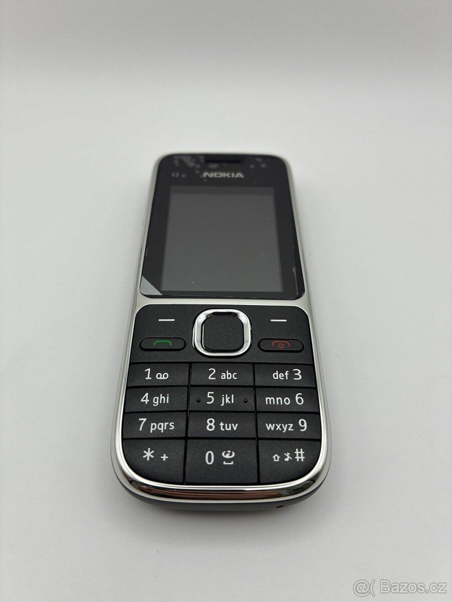 Nokia C2-01 – kompaktní telefon s 3G