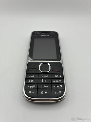 Nokia C2-01 – kompaktní telefon s 3G