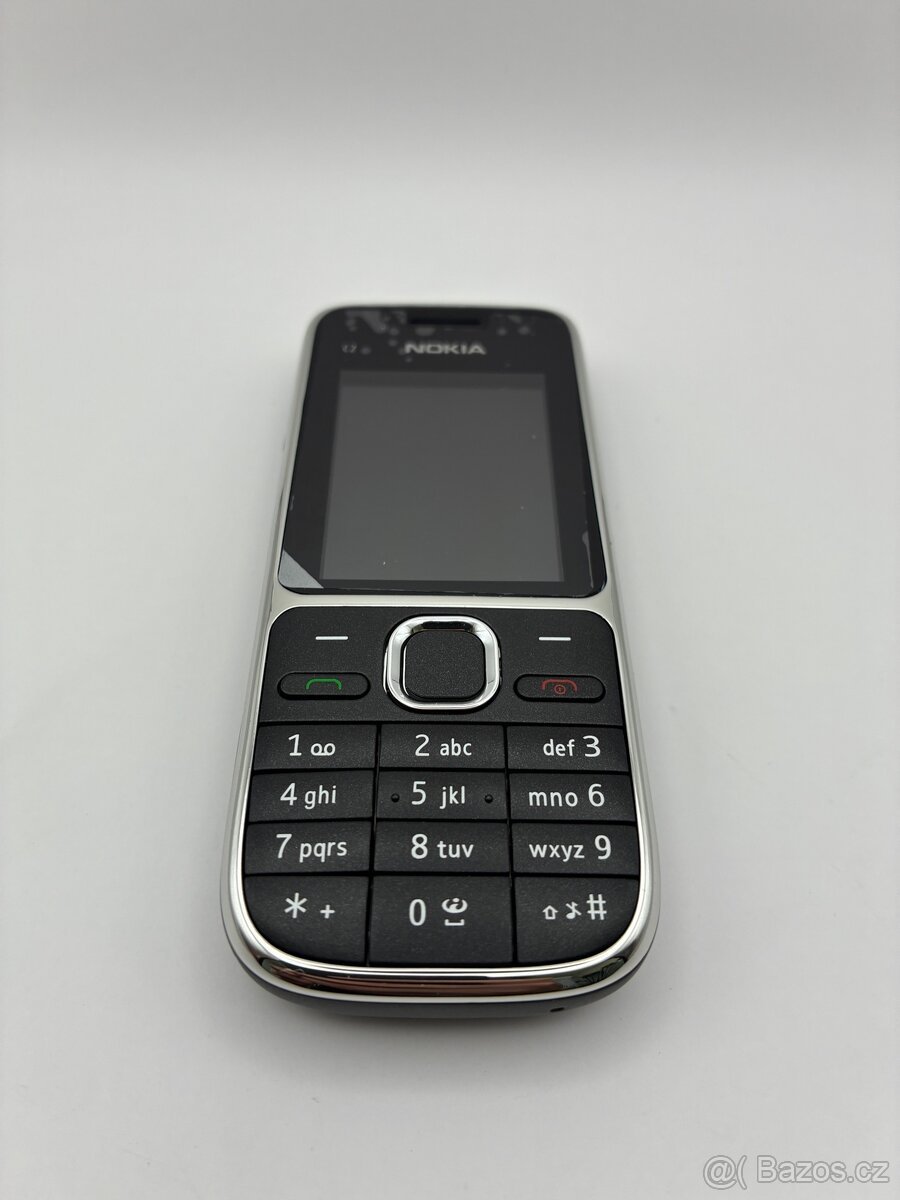 Nokia C2-01 – kompaktní telefon s 3G