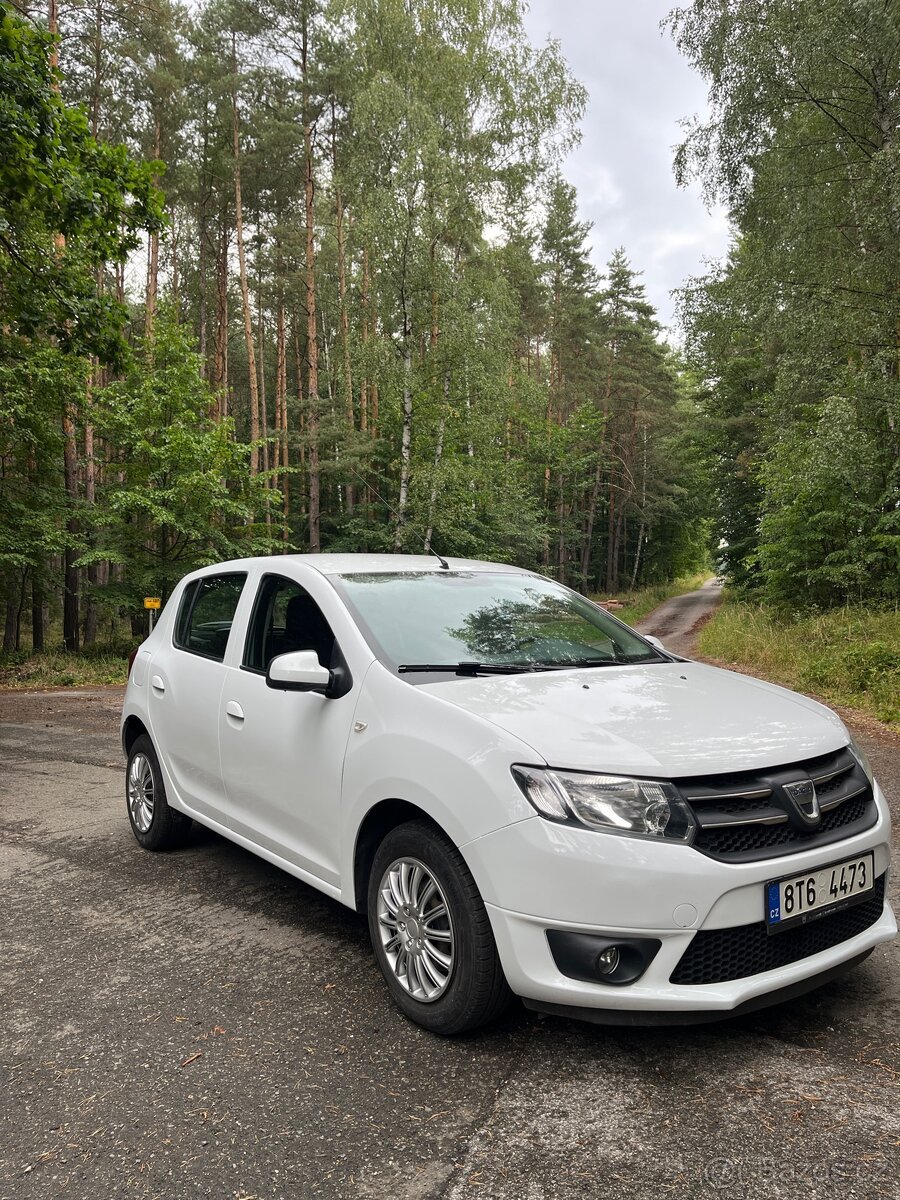 Dacia Sandero – 2015, 110 000 km