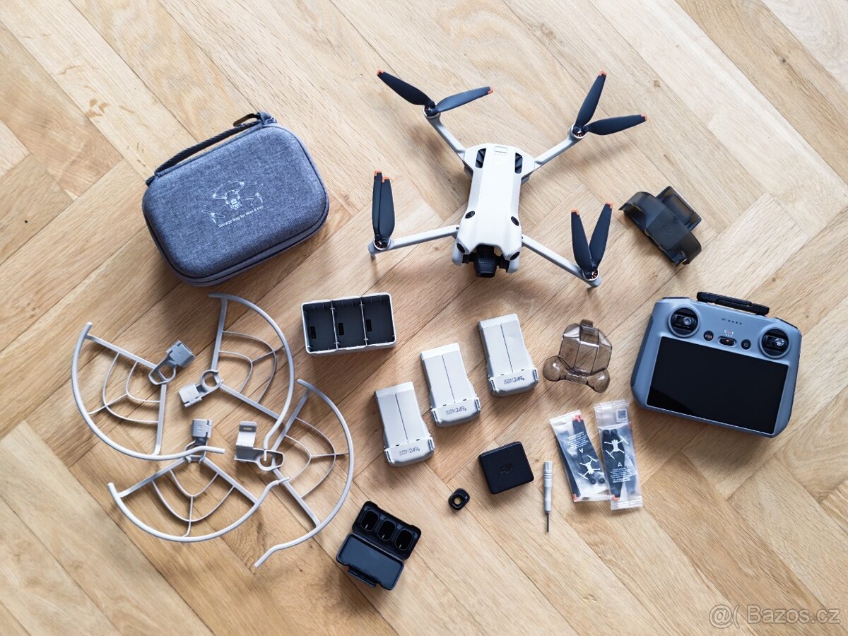 Dron DJI Mini 4 Pro Fly More Combo RC 2 + ND filtry, širokáč