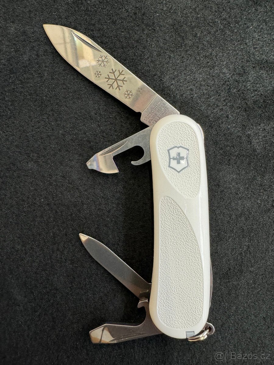 Victorinox White Christmas 2016