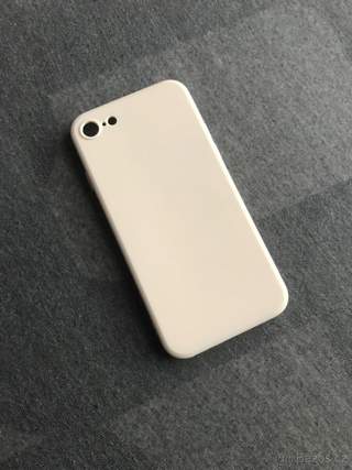 Kryt pro Apple iPhone 7 / 8 / SE (20/22) - béžový