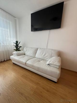 Gauč,nerozkládaci