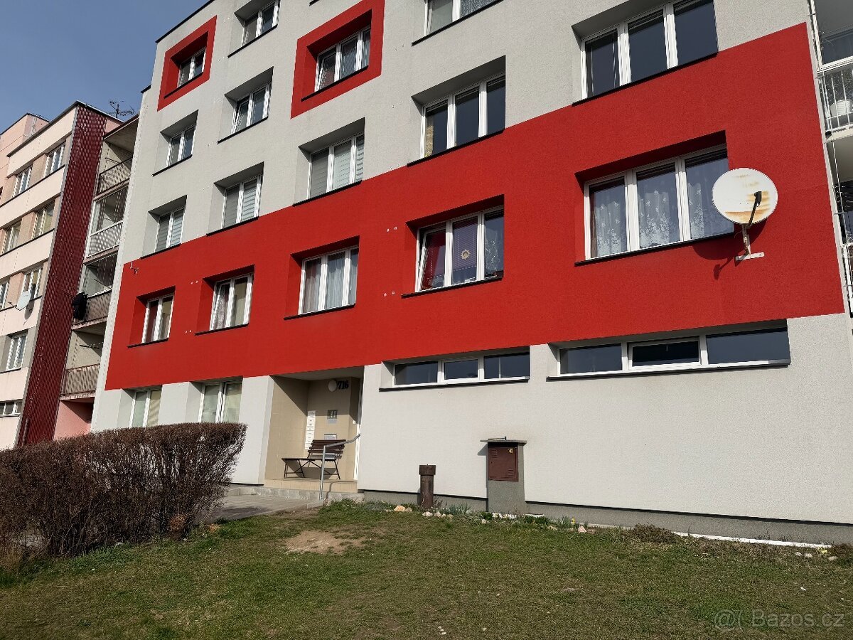 Pronájem bytu 1+1, 42 m² – sídl. Vajgar (Řečička)