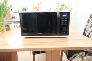 Mikrovlnná trouba grill SAMSUNG zánovní záruka