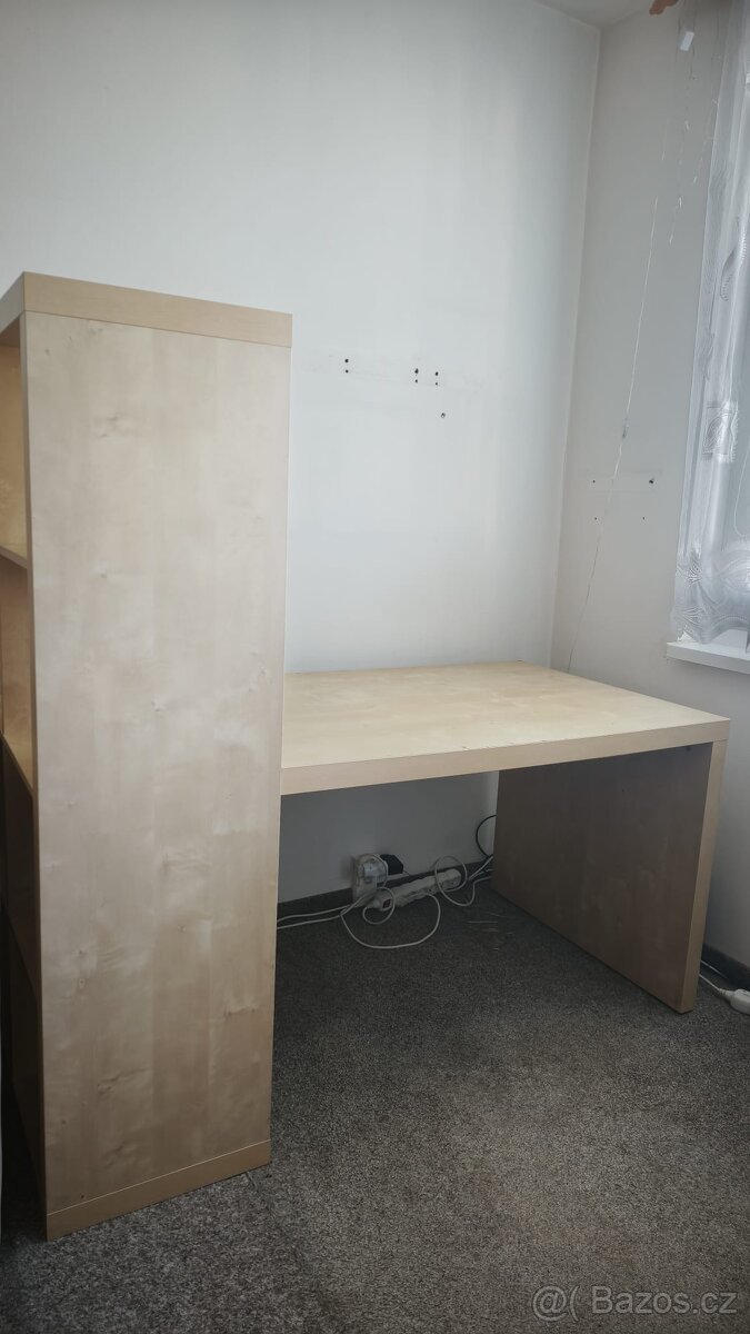 Sestava knihovny a stolu IKEA Kallax - Praha 4