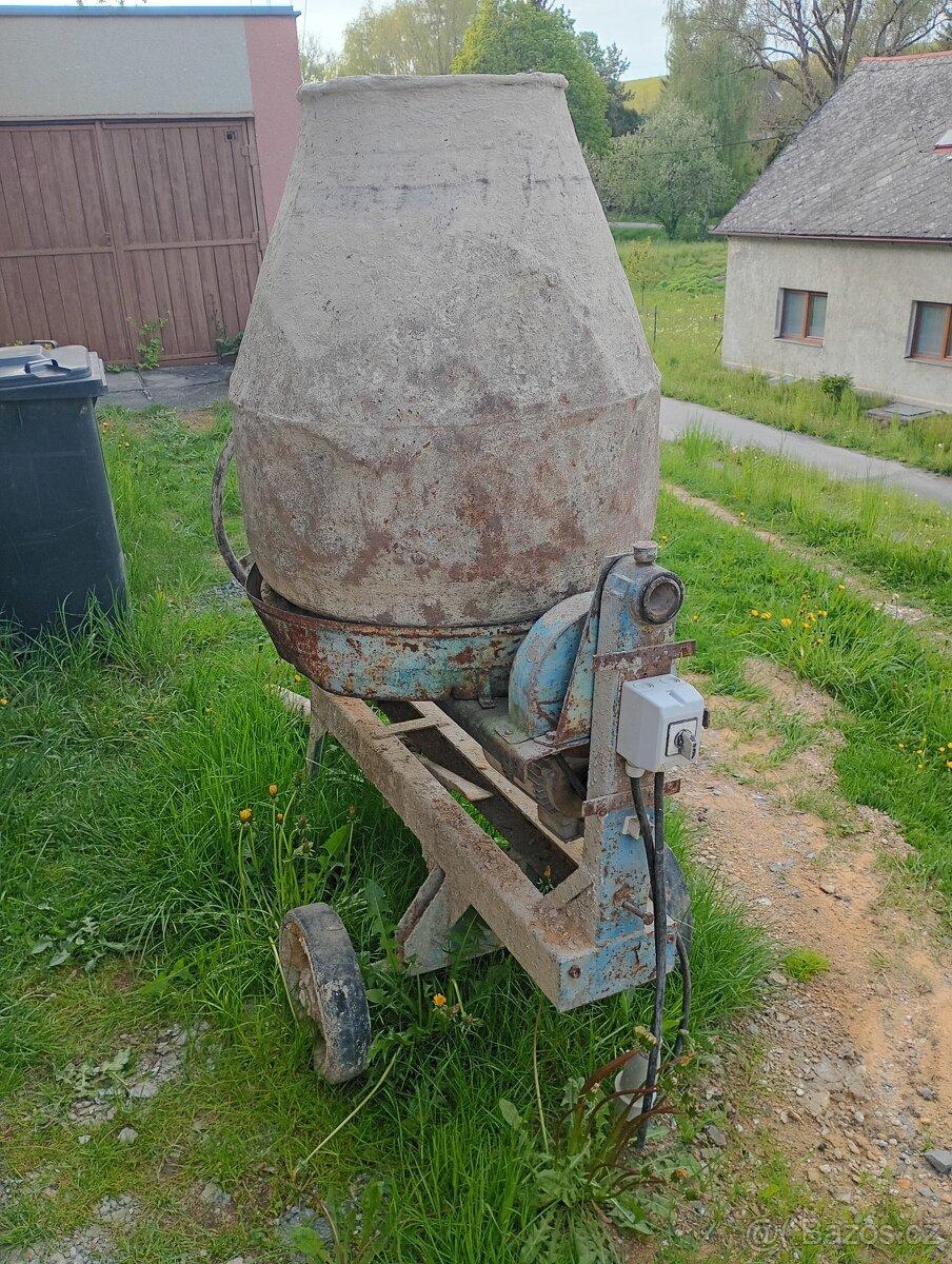 Stavební míchačka (velká)