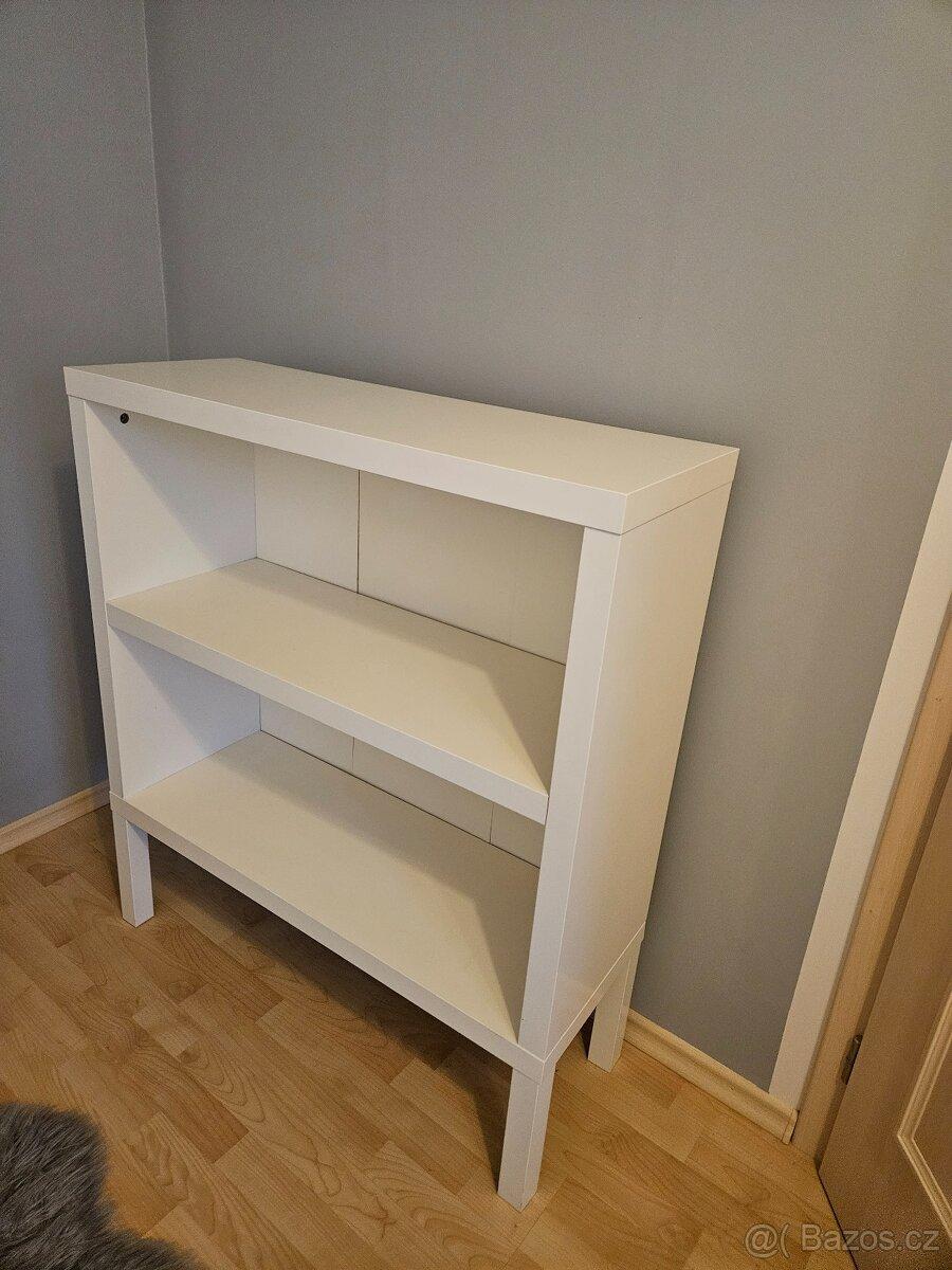 Knihovna Ikea