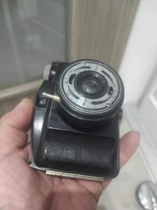 Fotoaparát bakelitovy