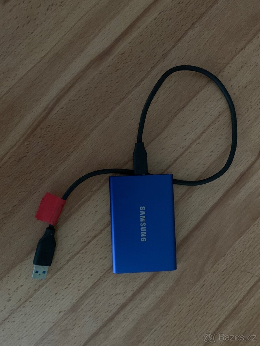 SSD disk Samsung portable SSD T7 500GB