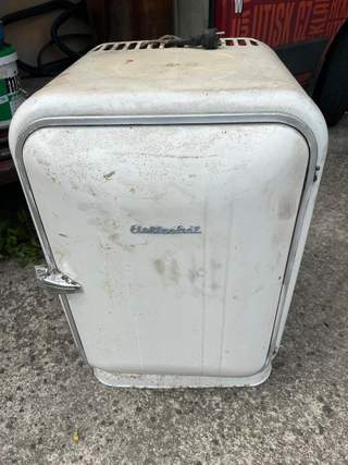 Lednice elektrosvit retro