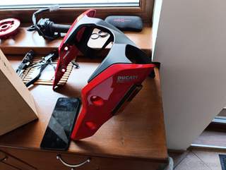 Ducati Hypermotard přední blatník