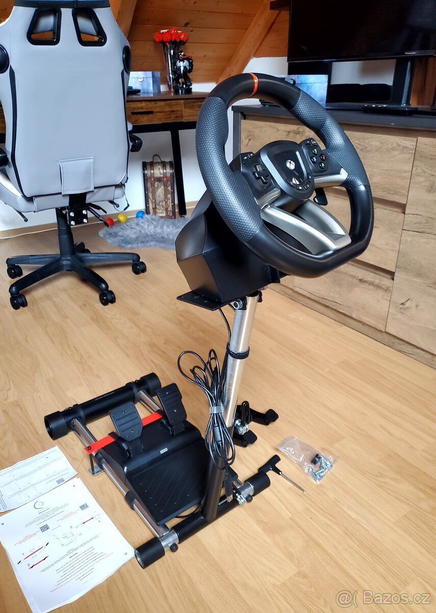 závodní set pro Xbox – HORI Racing Wheel Overdrive + Wheel S