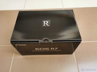 CANON R7