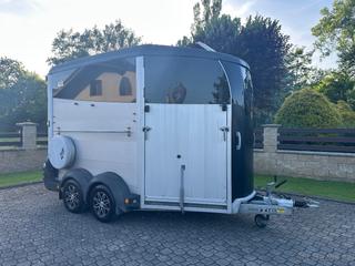 Přepravník Ifor Williams HBX 511