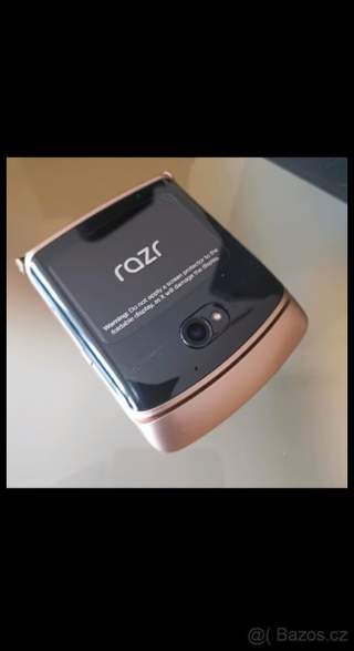Motorola RAZR 256 gb Gold nepoužitý