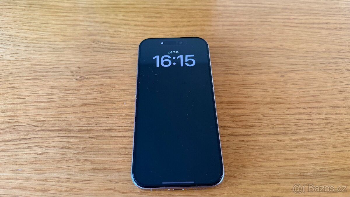 iPhone 16 Pro 512GB Desert Titanium, výborný stav