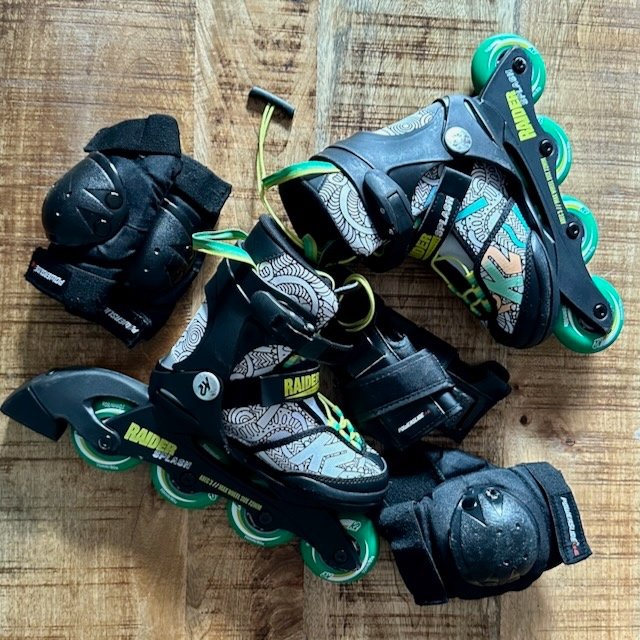 Dětské inline brusle K2 Raider Splash, EU 29–34 + chrániče