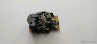 Pentacon Six Mechanika zrcadla šachta