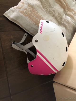 Dětská helma b twin