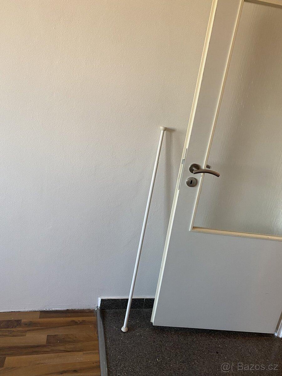 Rozpěrna tyč ikea