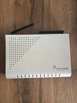 VDSL2 / ADSL modem router Comtrend VR-3026e v2