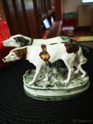 porcelánové sošky zvířat