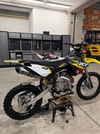 YCF Bigy XL 150 – zánovní, 4 mth, stav