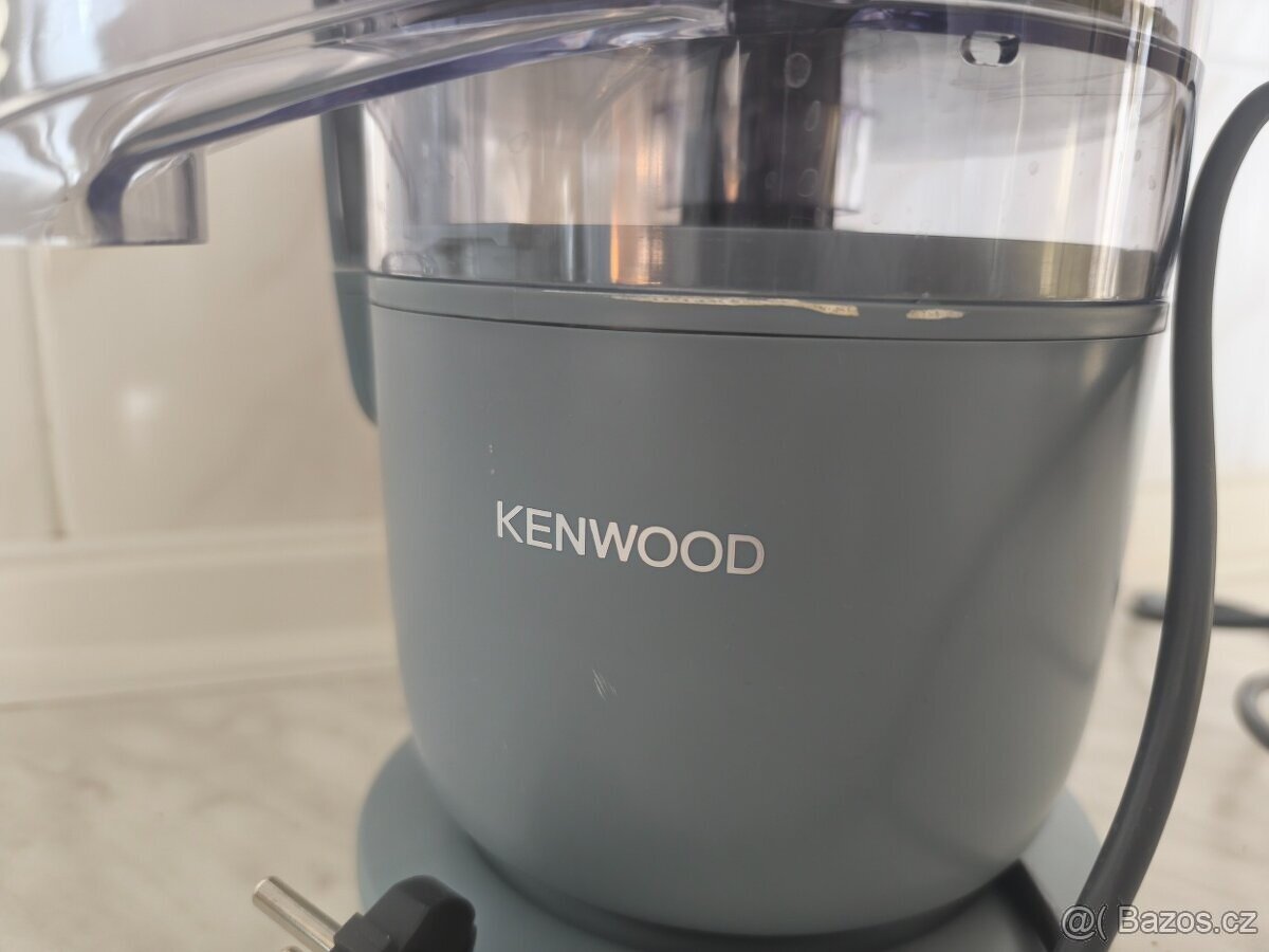 Kuchyňský robot Kenwood