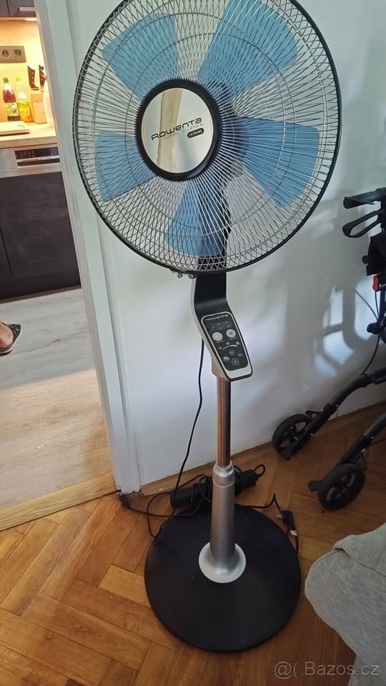 Rowenta VU5670 Fan Turbo Silence Extreme