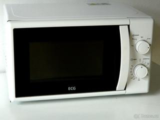 Mikrovlnka ECG - 700W