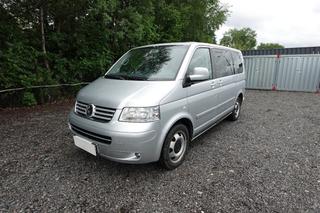 VW MULTIVAN 7MÍST 2,5TDI KLIMA