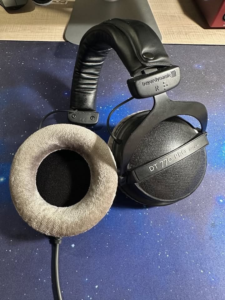 Beyerdynamic DT 770 PRO 80 ohm