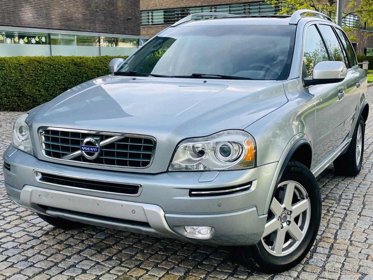 Volvo XC90 2.4 AUT D5 4x4 SERVISKA TAŽNÉ