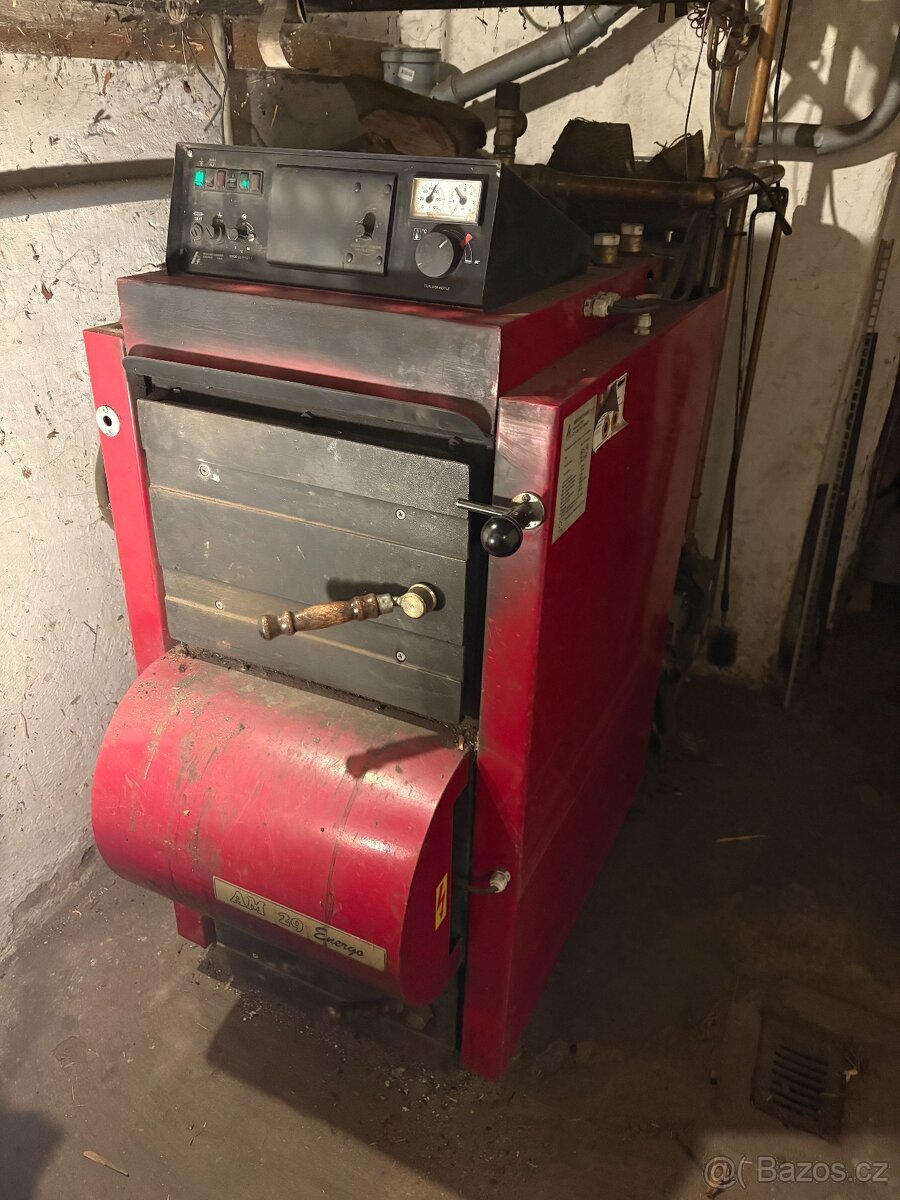 Kotel na dřevo v emisní třídě 5 výkon 29kW