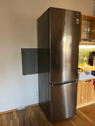 Kombinovaná chladnička LG 203cm - ZÁRUKA do 04/2030